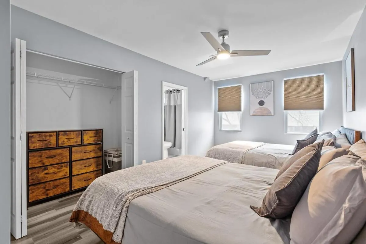 Сasa de vacaciones Group-Friendly 4 Bedroom 5 Bathroom Pets Ok Close To Stadium Pittsburgh