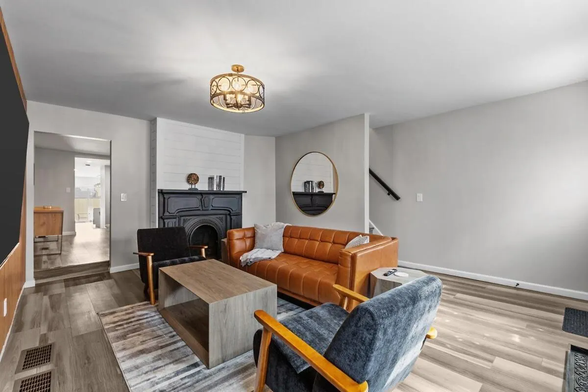 Group-Friendly 4 Bedroom 5 Bathroom Pets Ok Close To Stadium Pittsburgh Сasa de vacaciones